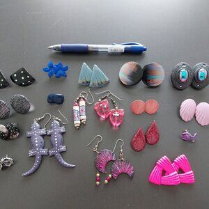 18 pr of vintage '80's pierced earrings